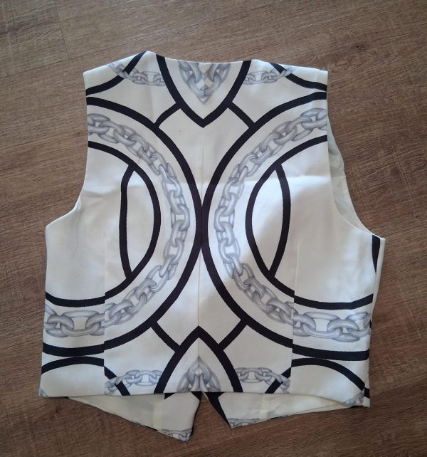 Chaleco Blanco con Rayas Negras - Imagen 4