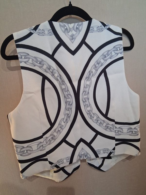 Chaleco Blanco con Rayas Negras - Imagen 2