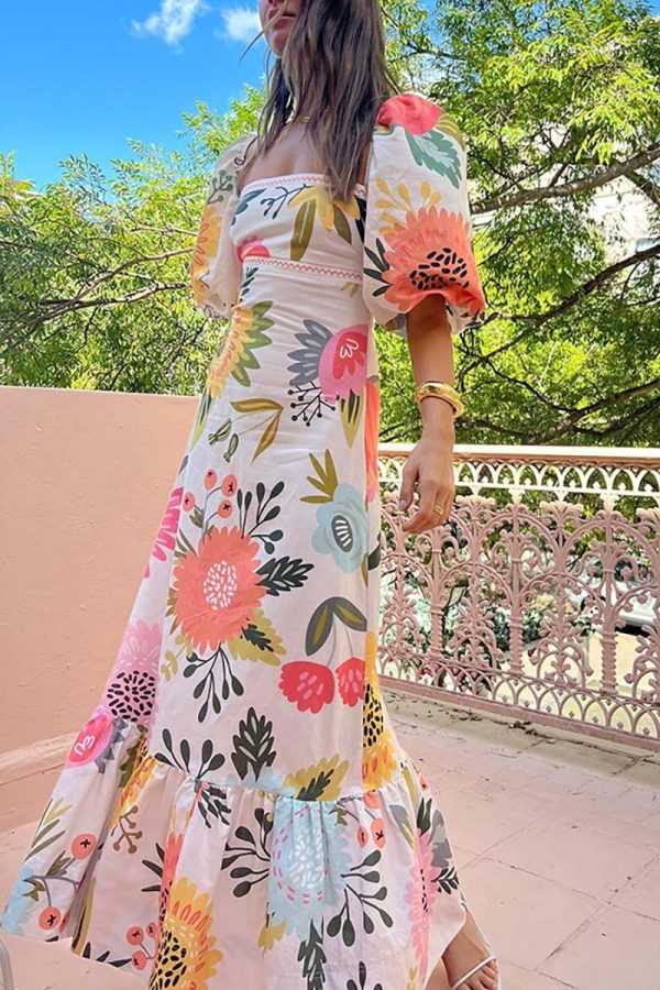 Vestido largo estampado de manga corta abullonada en rosa - Imagen 3
