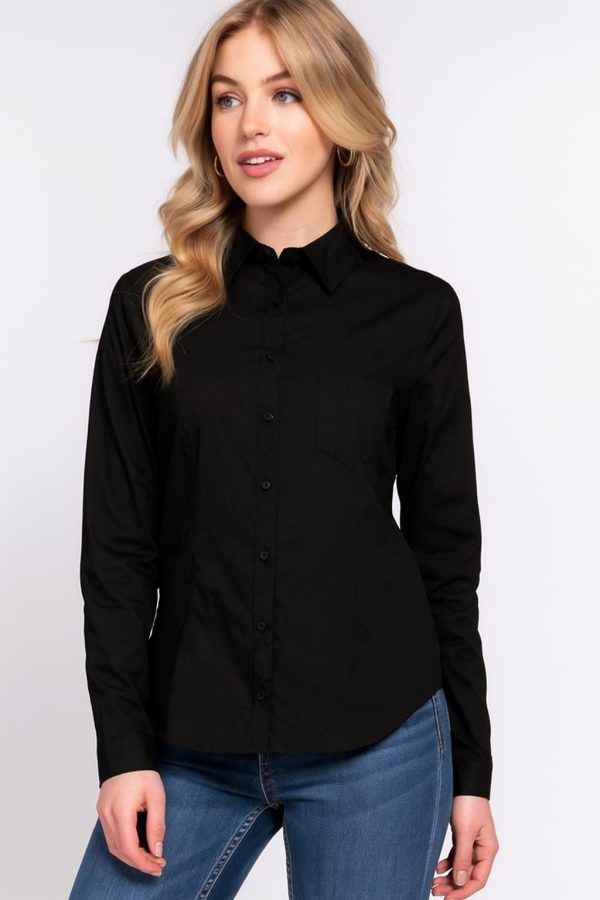 CAMISA DE POPELINA ELÁSTICA DE MANGA LARGA CON BOTONES. NEGRO