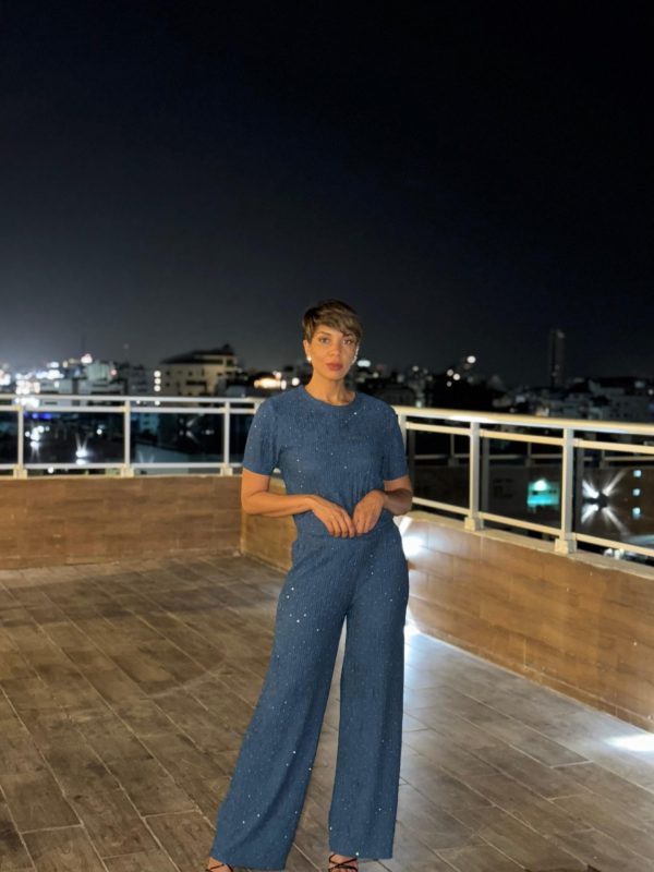 CONJUNTO DE TOP DE MANGA CORTA CON CUELLO REDONDO Y ESTRELLAS DE RAYAS + PANTALÓN DE ESTAR AZUL CON BRILLANTES