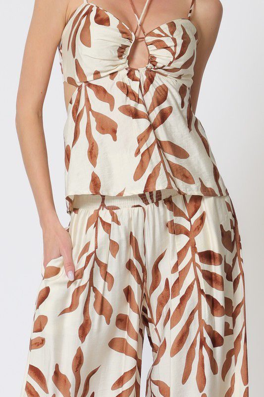 conjunto de top y pantalón largo con detalle de tirante fino - Imagen 3